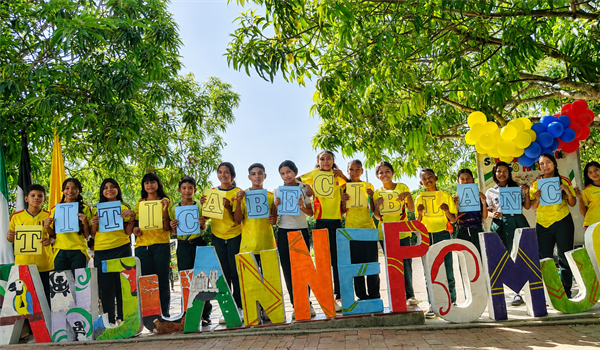 TamarAnne Tuesday: Creativity, Colombian Pride, and Freedom in the Forest